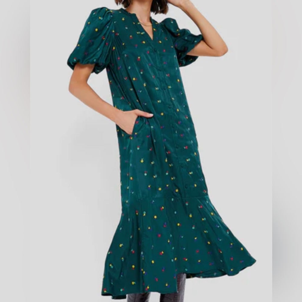 Beautiful Tuckernuck dress. Never worn. Still has tags.